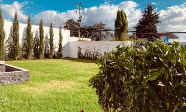 Casa de Venta por Estrenar - Sector Tumbaco - 3 Habitaciones