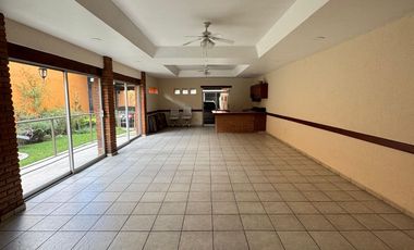 En RENTA… Edificio! A 3 cuadras del Zócalo de Toluca