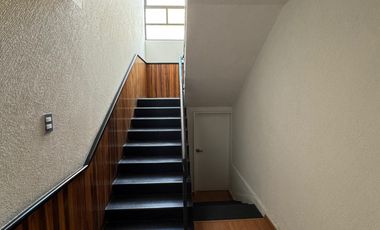 En RENTA… Edificio! A 3 cuadras del Zócalo de Toluca