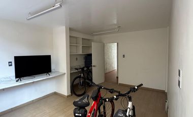 En RENTA… Edificio! A 3 cuadras del Zócalo de Toluca