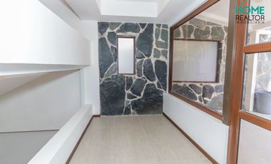 Casa de venta en Urbanización Colinas de Challuabamba – Challuabamba, Cuenca