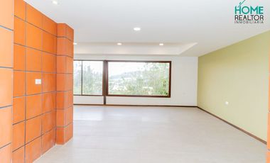 Casa de venta en Urbanización Colinas de Challuabamba – Challuabamba, Cuenca