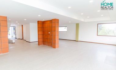 Casa de venta en Urbanización Colinas de Challuabamba – Challuabamba, Cuenca