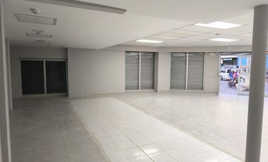 ARRIENDO LOCAL POR LA CARRERA 9 BARRIO ALFONSO LOPEZ BUCARAMANGA