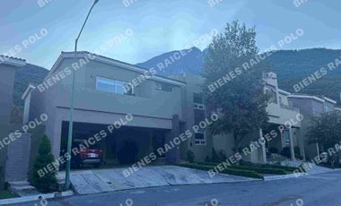 CASA EN VENTA CARRETERA NACIONAL EXCELENTE
