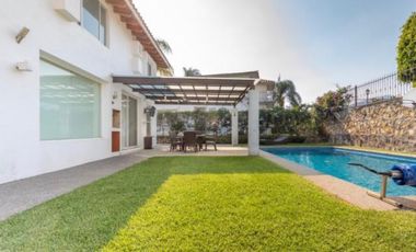 CASA EN VENTA EN GRAN RESERVA IXTAPAN DE LA SAL