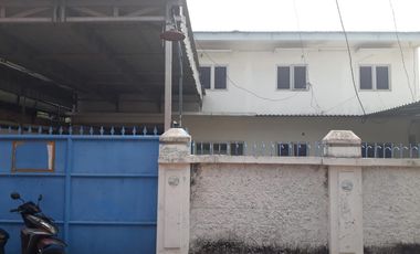 Gudang Terawat Di Jl. Ratna Jatibening