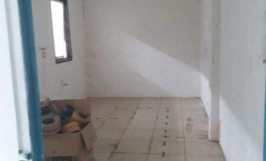 Gudang Terawat Di Jl. Ratna Jatibening