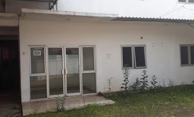 Gudang Terawat Di Jl. Ratna Jatibening