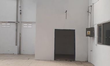 Gudang Terawat Di Jl. Ratna Jatibening