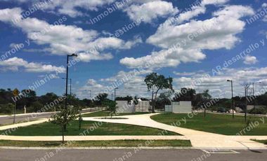 Lote en Venta de 420m2 en Privada Residencial Blanca Resodencial Alta Plusvalia al Norte de Merida, Yucatan