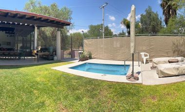 CASA EN VENTA EN NORIAS DE LOS VERGELES