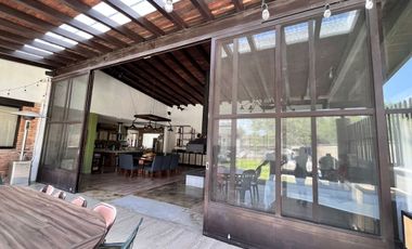 CASA EN VENTA EN NORIAS DE LOS VERGELES