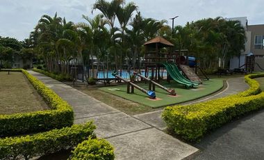 SE VENDE CASA DE DOS NIVELES EN ALFAGUARA, JAMUNDI, VALLE. - CONJUNTO CERRADO