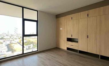 rento departamento en torre lexum en lomas de angelopolis