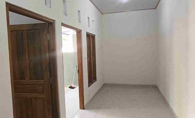 Rumah Murah Dekat Embarkasi Donohudan 2 Unit Siap Huni