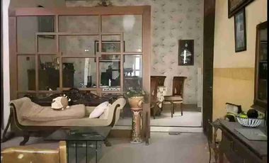 ‼️Hitung Tanah, Luas 256 m²‼️ Rumah Classic di Karah Dekat Ketintang Jambangan Kebonsari