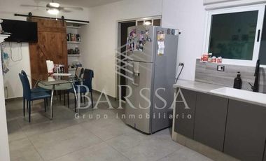 Venta Amplia Casa en Portal de Cumbres