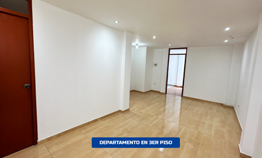 Casa De 03 Pisos En Alquiler - Urb. El Haras I Etapa