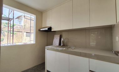 Santa Mesa Manila For Sale 4 Storey Townhouse 3 Car Garage near Lourdes Hospital rg