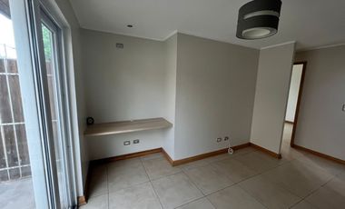 HERMOSA CASA EN LINDEROS BUIN