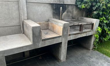 HERMOSA CASA EN LINDEROS BUIN