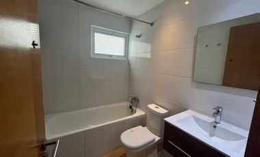 HERMOSA CASA EN LINDEROS BUIN