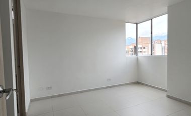 Apartamento de 3 alcobas y estudio en venta. Medellín, Loc Colores