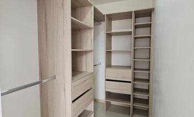 Apartamento de 3 alcobas y estudio en venta. Medellín, Loc Colores