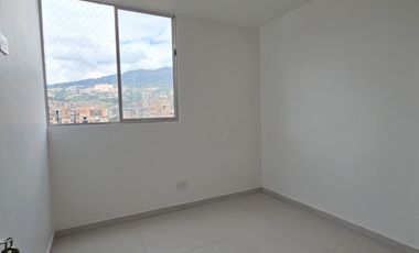 Apartamento de 3 alcobas y estudio en venta. Medellín, Loc Colores