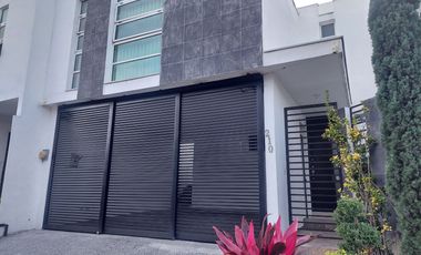 Casa Renta Cumbres Elite Monterrey Nuevo Leon