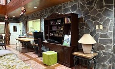 3 BEDROOM 2 STOREY HOUSE IN TAGAYTAY