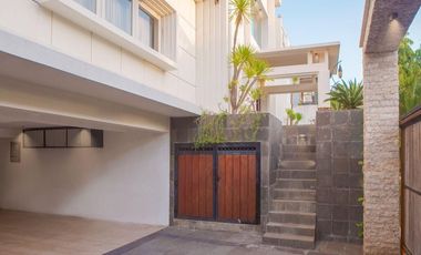 For Sale Luxury 6-Bedroom Villa in Pecatu Indah Resort — Pecatu South Kuta, Bali