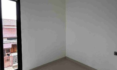 Rumah 2 lantai modern, siap huni di galaxy