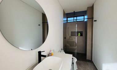 Venta de casa campestre en San Vicente Ferrer Vereda Chaparral, sector El Milagro