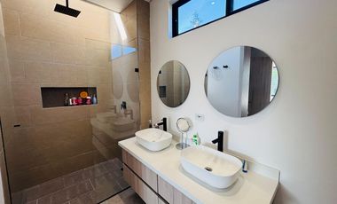 Venta de casa campestre en San Vicente Ferrer Vereda Chaparral, sector El Milagro