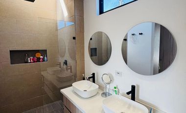 Venta de casa campestre en San Vicente Ferrer Vereda Chaparral, sector El Milagro