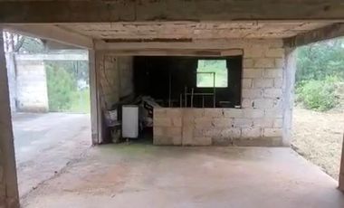 Venta de casa en obra negra con 664 metros de terreno