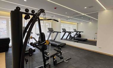 Renta Suite nueva por estrenar en centro norte de Quito 64m2