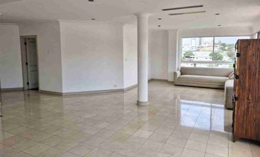 🟢ALQUILER ELEGANTE PENTHOUSE EN LOS CEIBOS -SECTOR ABIERTO🟢