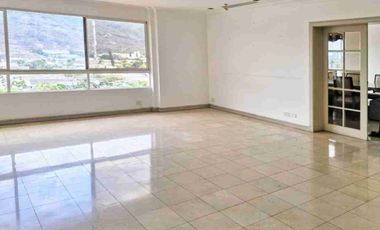 🟢ALQUILER ELEGANTE PENTHOUSE EN LOS CEIBOS -SECTOR ABIERTO🟢