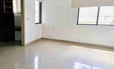 🟢ALQUILER ELEGANTE PENTHOUSE EN LOS CEIBOS -SECTOR ABIERTO🟢