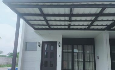 Rumah disewakan di RW 08, Pradahkali Kendal, Dukuh Pakis, Surabaya, Jawa Timur