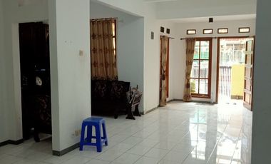 Jual rumah komplek cluster one gate, strategis dekat Pemkot Cimahi