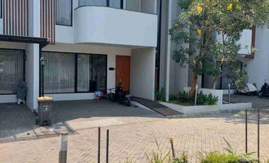 Dijual rumah di tapos depok mewah murah dari pasaran! 4kt 2km akses mobil strategis. (via lelang)