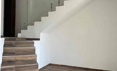 Casa en venta NUEVA 3 habitaciones c/ opción a  4 habitaciones