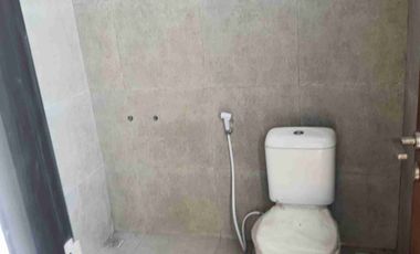 Minimalis 2 Lsntai Lengkap Perabot