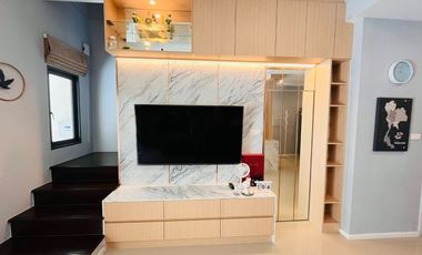 3 bedroom Townhouse for sale at Plex Onnut-Wongwaen