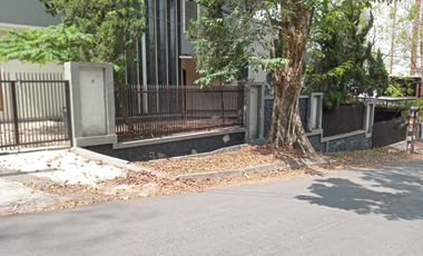 DISEWA RUMAH SIAP HUNI STRATEGIS TERUSAN IR SUTAMI SETRA SARI PASTEUR