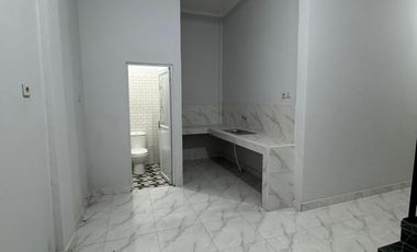 House for Yearly Rent - 5 Bedrooms, 2 Storey - Close to Warmadewa University